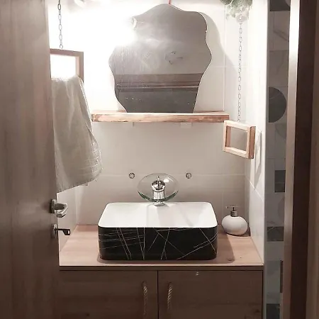 Vakantiehuis In - Insel 50384 Ugljan